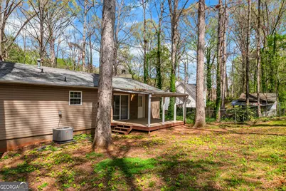 3653 Chestnut Lake Court, Jonesboro, GA 30236 - Photo 16