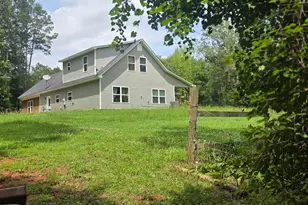 408 Bowen Rd, Milner, GA 30257 - Photo 4