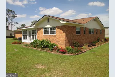 29 Pine Forest Avenue, Hazlehurst, GA 31539 - Photo 6
