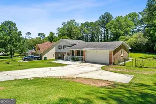 1268 S Indian Creek Dr, Stone Mountain, GA 30083 - Photo 6