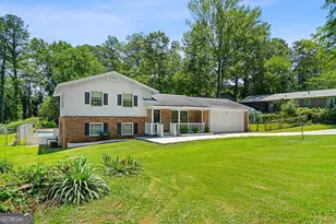 1268 S Indian Creek Dr, Stone Mountain, GA 30083 - Photo 4