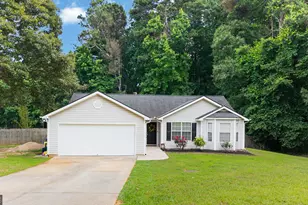 1010 Colvin Dr, Locust Grove, GA 30248 - Photo 1