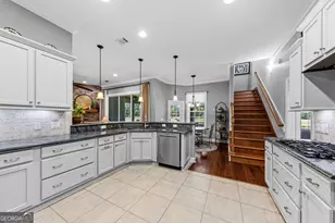319 Osprey Cir, Saint Marys, GA 31558 - Photo 14