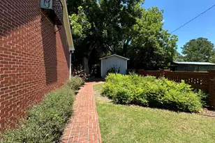 808 Harvey St, Millen, GA 30442 - Photo 14