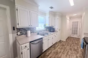 2422 Walden Way, Statesboro, GA 30458 - Photo 10