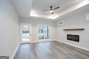 824 W Broad St, Griffin, GA 30223 - Photo 6