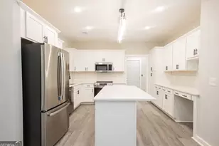 824 W Broad St, Griffin, GA 30223 - Photo 8