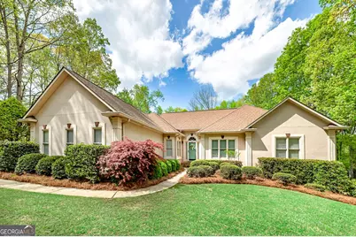 215 Oakwood Lakes Drive, Hampton, GA 30228 - Photo 4