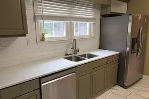 323 Trammell St, Calhoun, GA 30701 - Photo 8