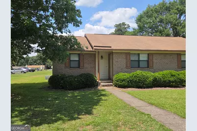 8437 Pineland Drive, Jonesboro, GA 30238 - Photo 1