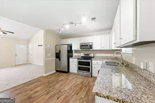 1325 Loblolly Dr, Hinesville, GA 31313 - Photo 12