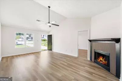 245 Antebellum Circle, Riverdale, GA 30274 - Photo 6