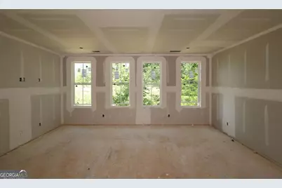642 Memphis Drive, Scottdale, GA 30079 - Photo 8