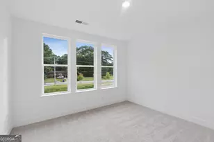 642 Memphis Dr, Scottdale, GA 30079 - Photo 12
