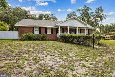 300 Dilworth Street, Saint Marys, GA 31558 - Photo 2