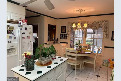 810 Stewart Avenue, Union Point, GA 30669 - Photo 12