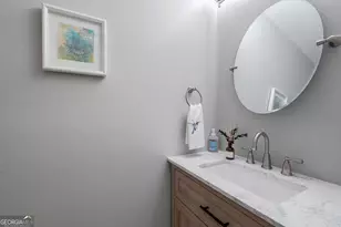 1002 Defoors Mill Dr NW, Atlanta, GA 30318 - Photo 18