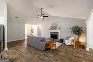 621 Lake Vista Dr, Jefferson, GA 30549 - Photo 18