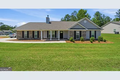 381 Riley Circle NW, Milledgeville, GA 31061 - Photo 1