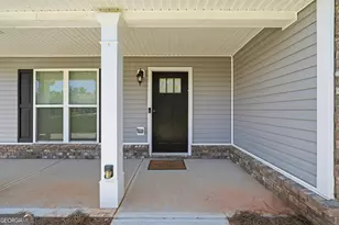 381 Riley Cir NW, Milledgeville, GA 31061 - Photo 4