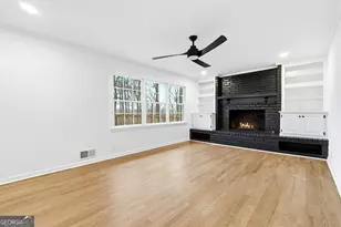 2958 Applewood Ct NE, Atlanta, GA 30345 - Photo 10
