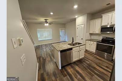 3004 Bayrose Circle # 102B, East Point, GA 30344 - Photo 10