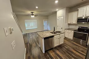 3004 Bayrose Cir, East Point, GA 30344 - Photo 10