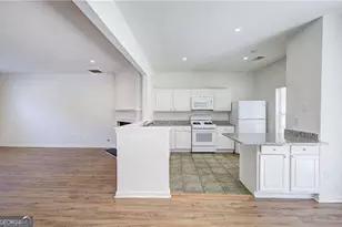 62 Highoak Dr NE, Marietta, GA 30066 - Photo 10
