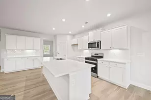 388 Capri Ct, McDonough, GA 30252 - Photo 4