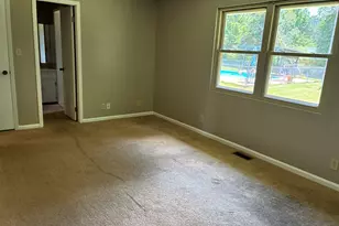 109 NE Trojan Circle NE, Milledgeville, GA 31061 - Photo 8