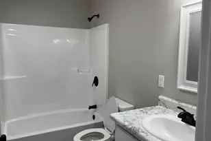 302 E 6th St, Vidalia, GA 30474 - Photo 8