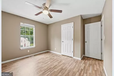 2069 Bedford Court, Lithonia, GA 30058 - Photo 14