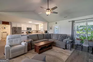 109 Creek Haven Dr, Winterville, GA 30683 - Photo 8