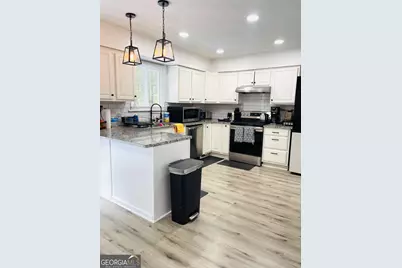 9006 Gatewood Drive, Jonesboro, GA 30238 - Photo 16