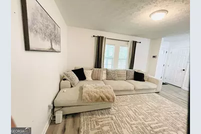 9006 Gatewood Drive, Jonesboro, GA 30238 - Photo 10