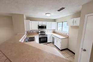 3271 Tennington Pl, Lawrenceville, GA 30044 - Photo 2