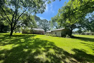 95 Gumlog Rd, Lavonia, GA 30553 - Photo 2