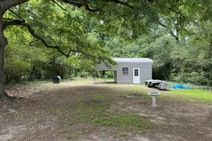 1044 Earle St, Thomson, GA 30824 - Photo 2
