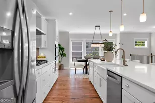 1053 Brandsford St NW, Atlanta, GA 30318 - Photo 14