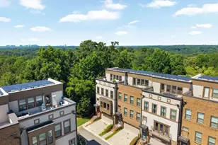 1053 Brandsford St NW, Atlanta, GA 30318 - Photo 58