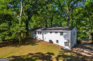471 Mt Vista Rd, Stone Mountain, GA 30087 - Photo 14