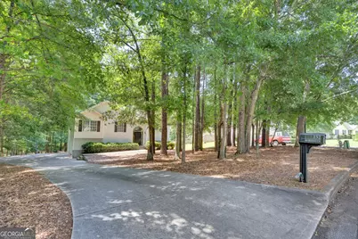 132 McKenzie Court, Stockbridge, GA 30281 - Photo 34