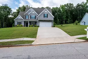 2013 Emily Jane Dr, Griffin, GA 30224 - Photo 2