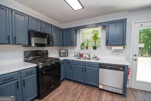 40 4 Oaks Dr, Newnan, GA 30263 - Photo 8