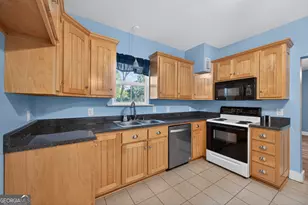 98 S 5th St, Colbert, GA 30628 - Photo 10