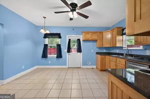 98 S 5th St, Colbert, GA 30628 - Photo 8