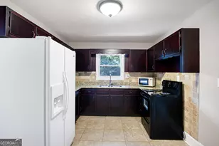 2563 Dering Ct NE, Atlanta, GA 30345 - Photo 10