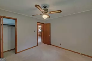 211 Hilltop Ln, Toccoa, GA 30577 - Photo 20