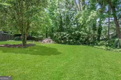 4052 W Johnson Circle, Chamblee, GA 30341 - Photo 32