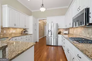 140 Bay Dr, Newnan, GA 30263 - Photo 16